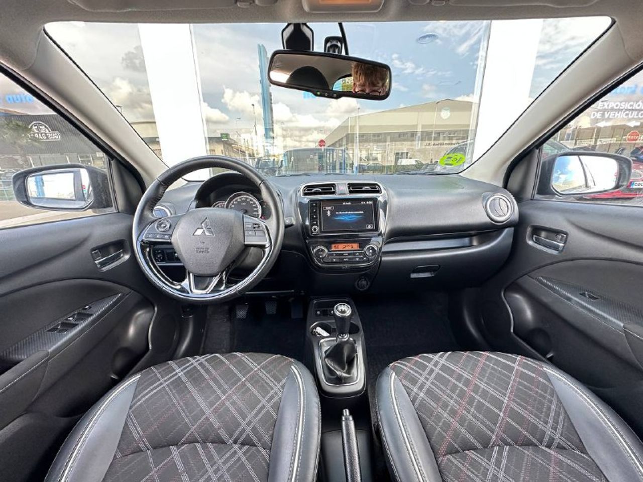 Foto Mitsubishi Space Star 4