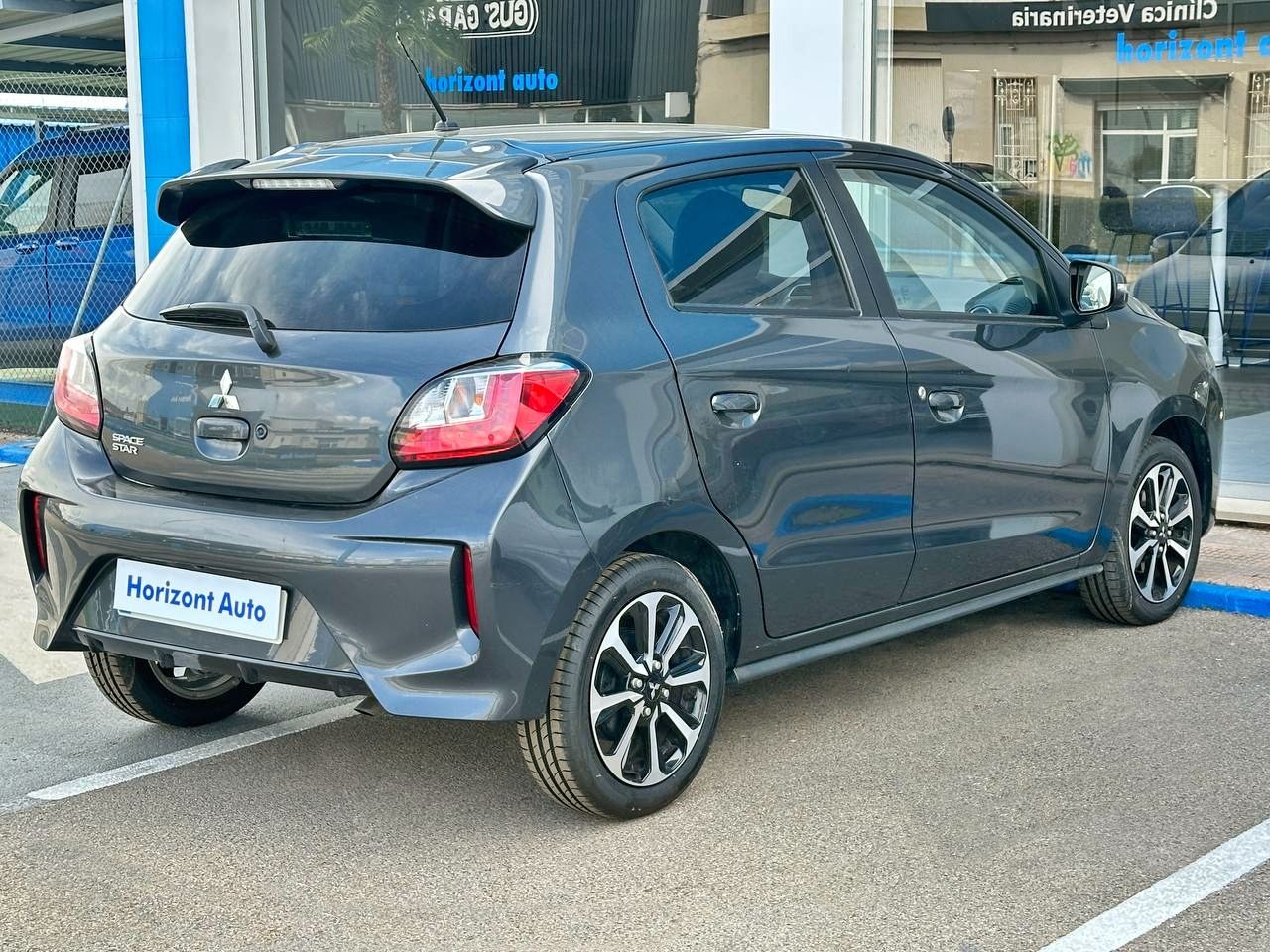 Foto Mitsubishi Space Star 10