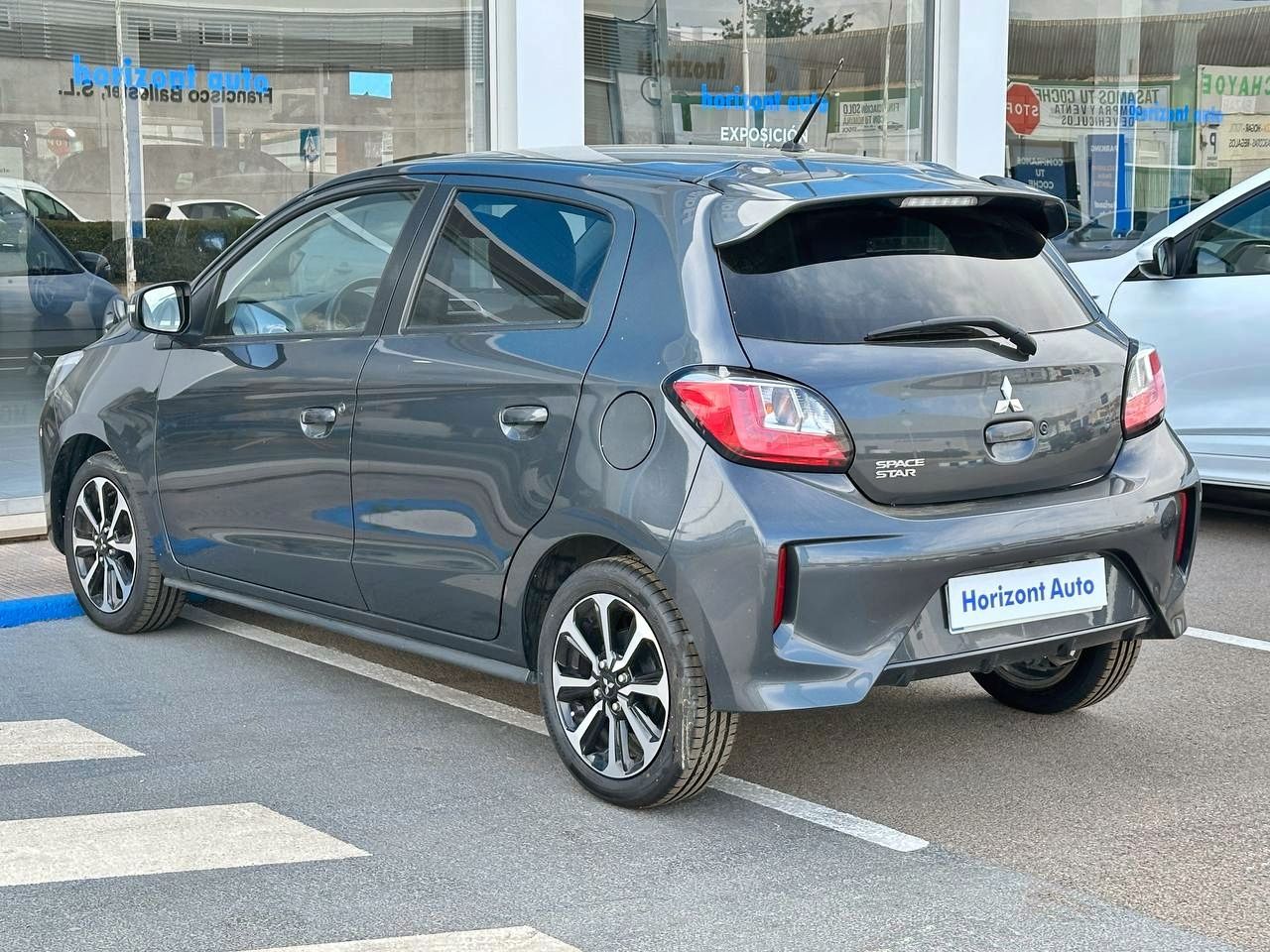 Foto Mitsubishi Space Star 12