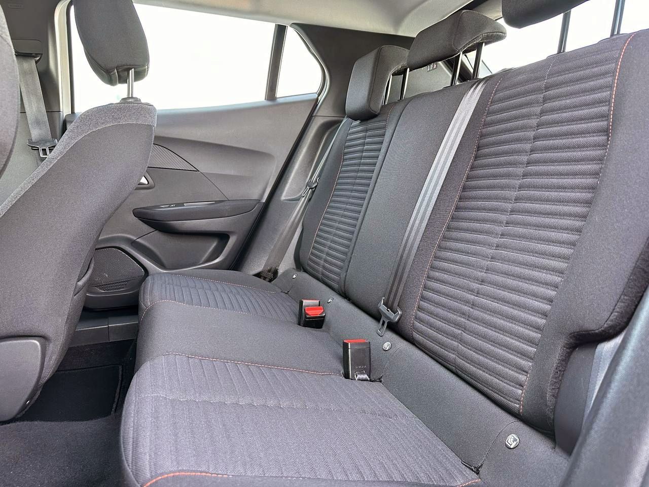 Foto Peugeot 2008 9