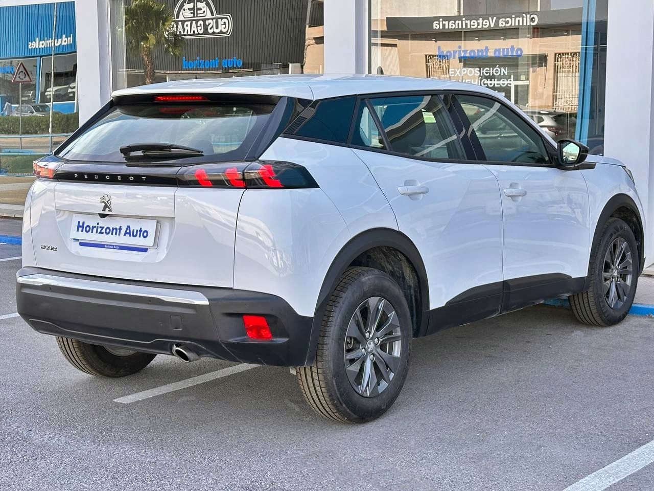 Foto Peugeot 2008 11