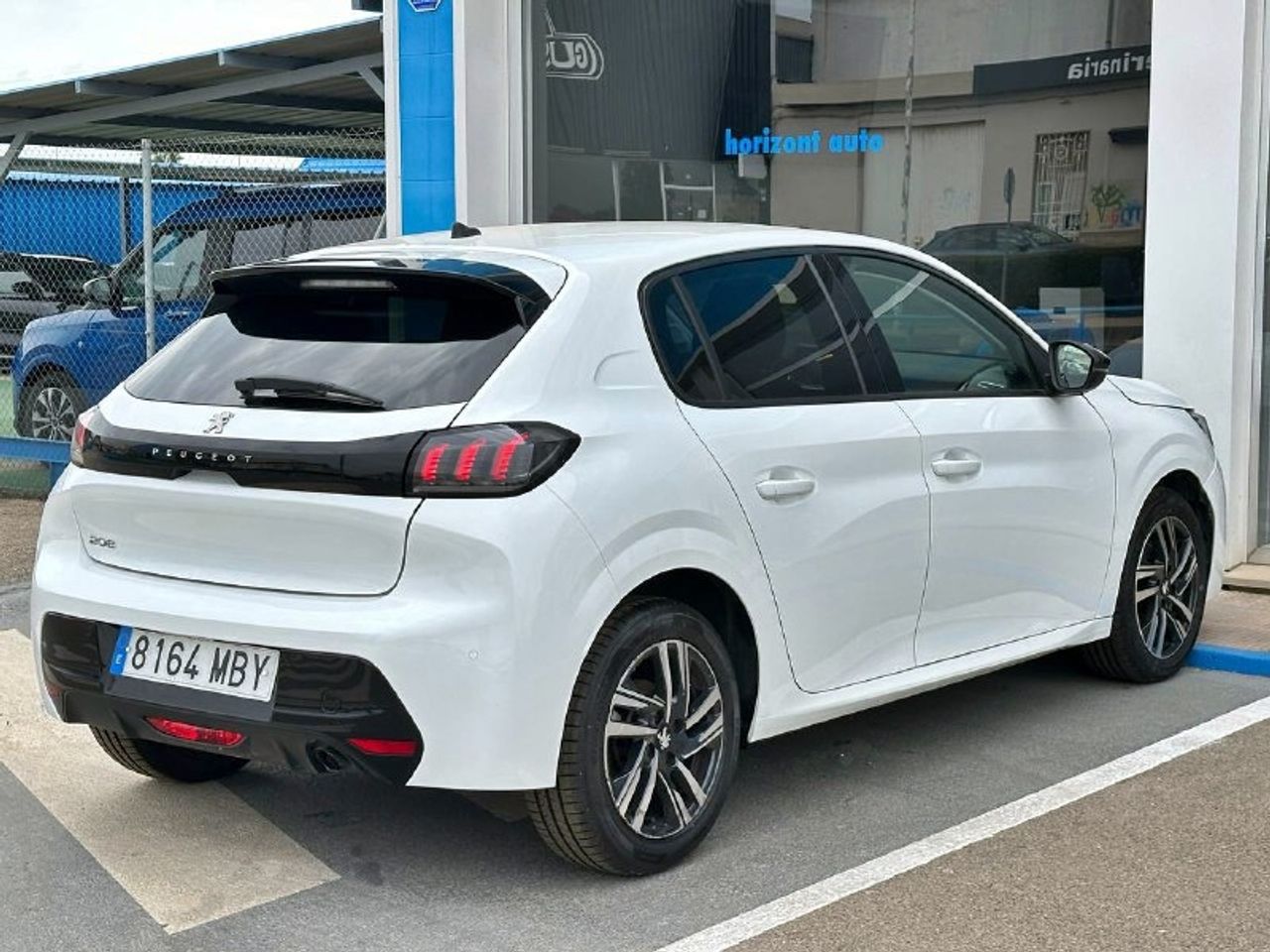 Foto Peugeot 208 12