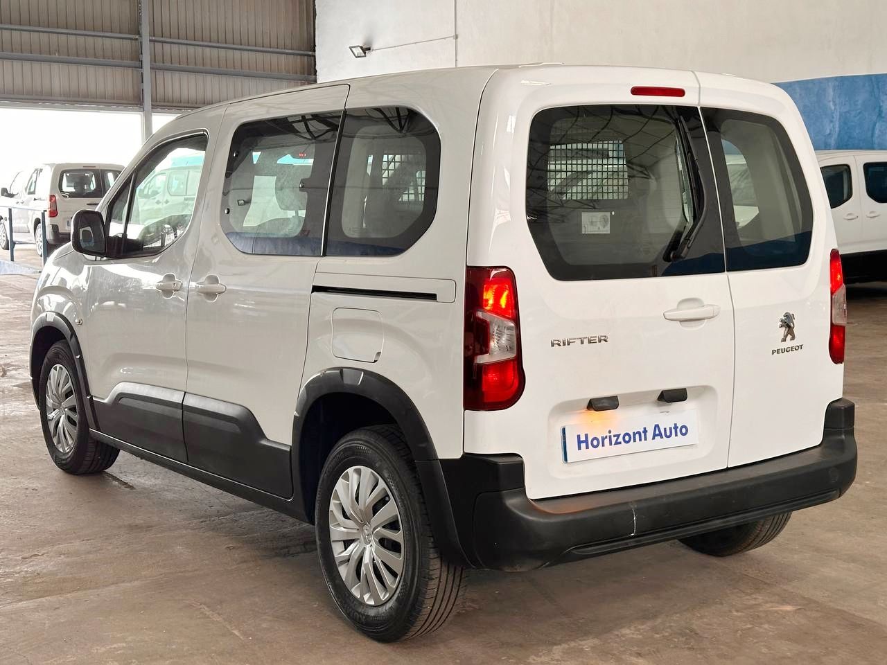 Foto Peugeot Rifter 13