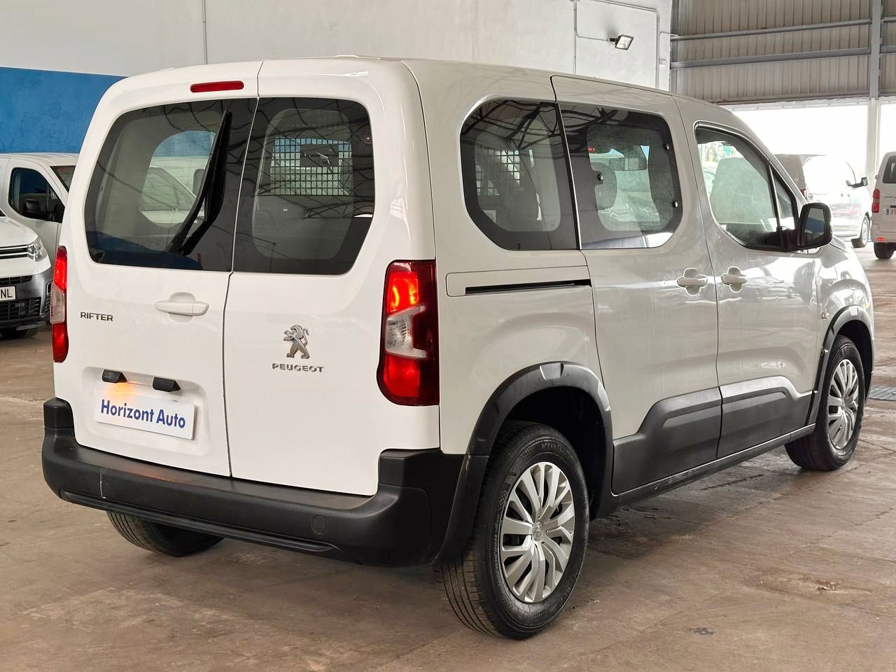 Foto Peugeot Rifter 15
