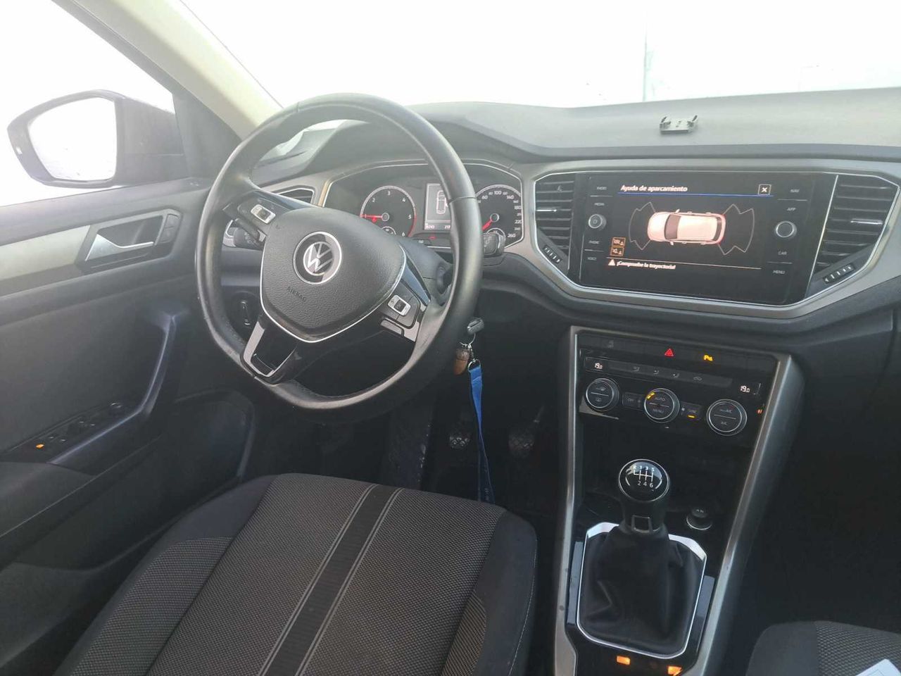 Foto Volkswagen T-Roc 8