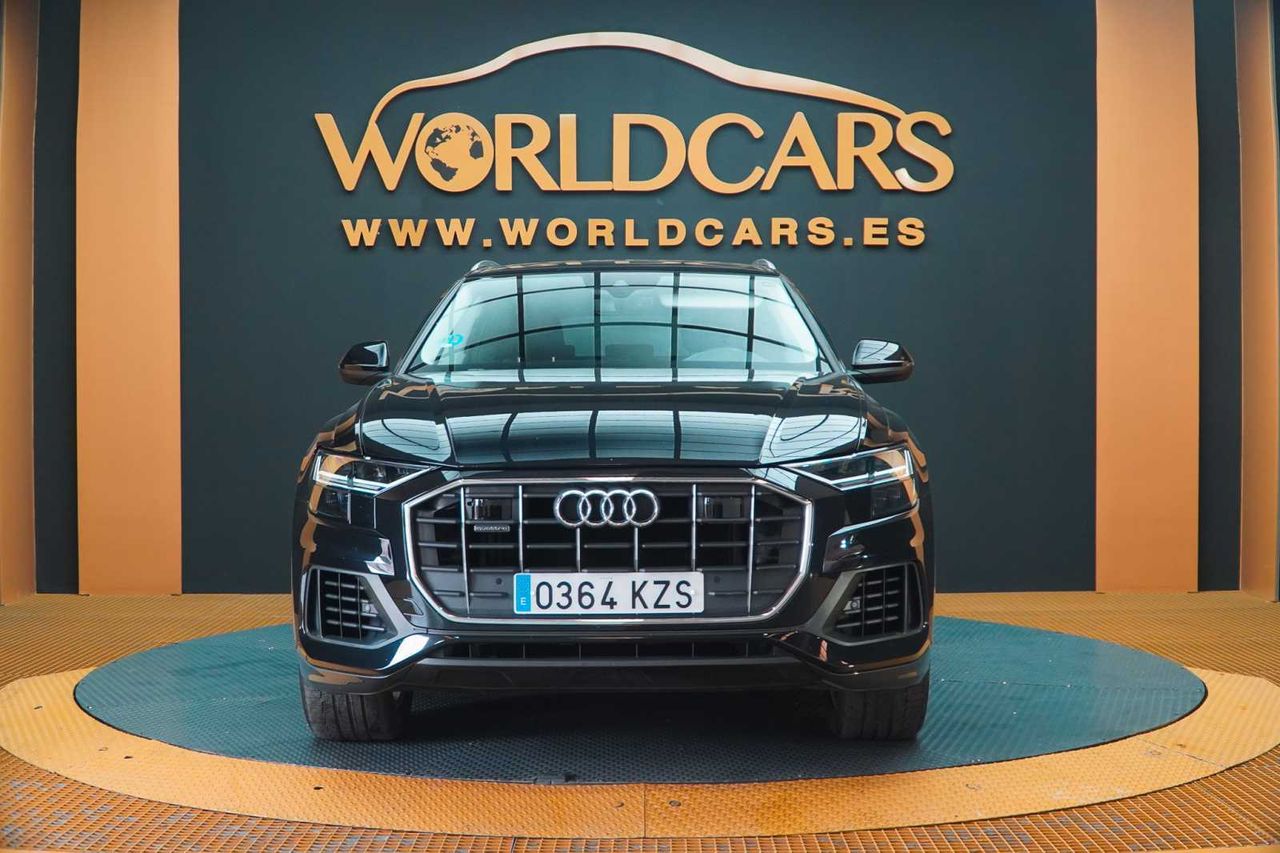 Foto Audi Q8 2