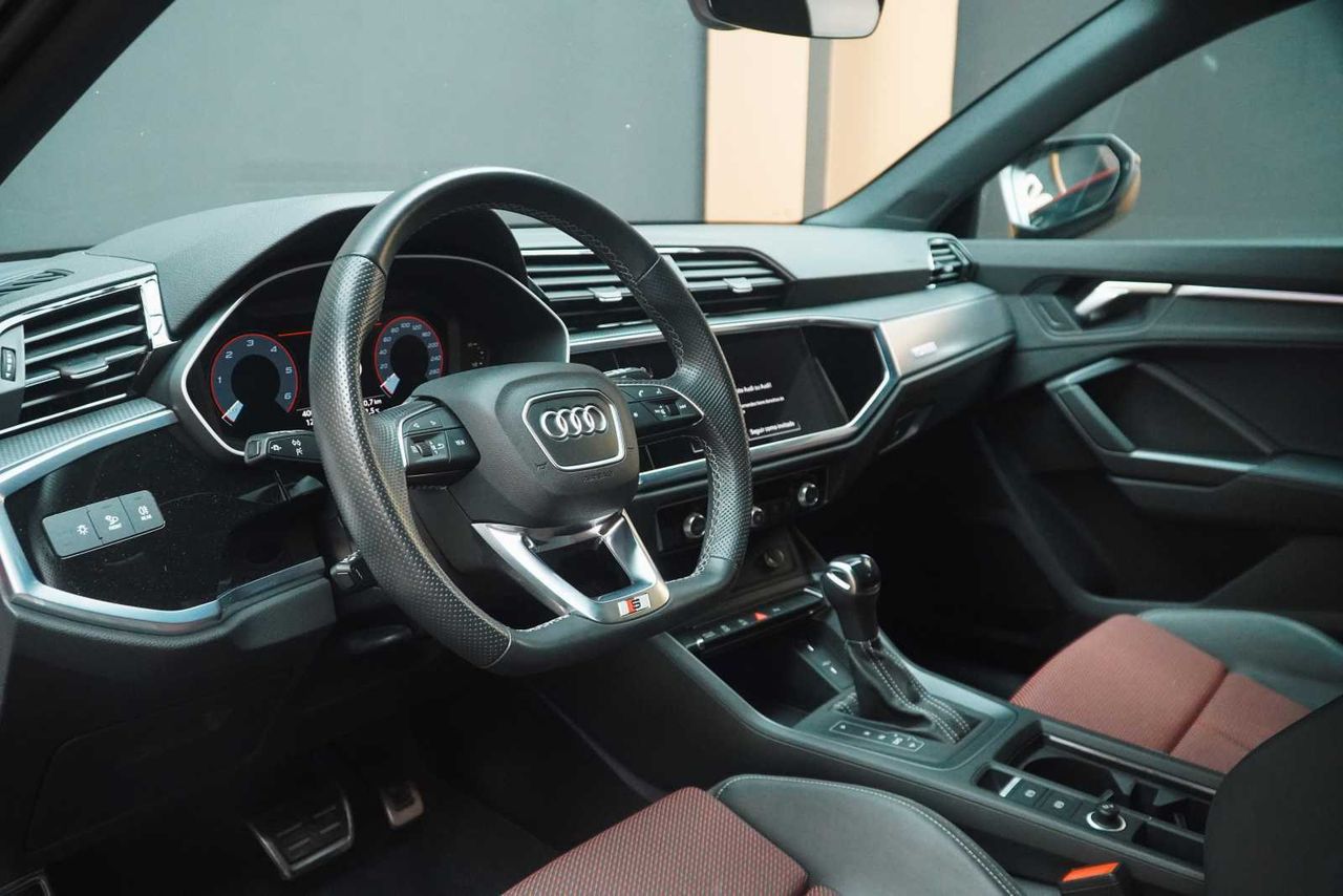 Foto Audi Q3 13