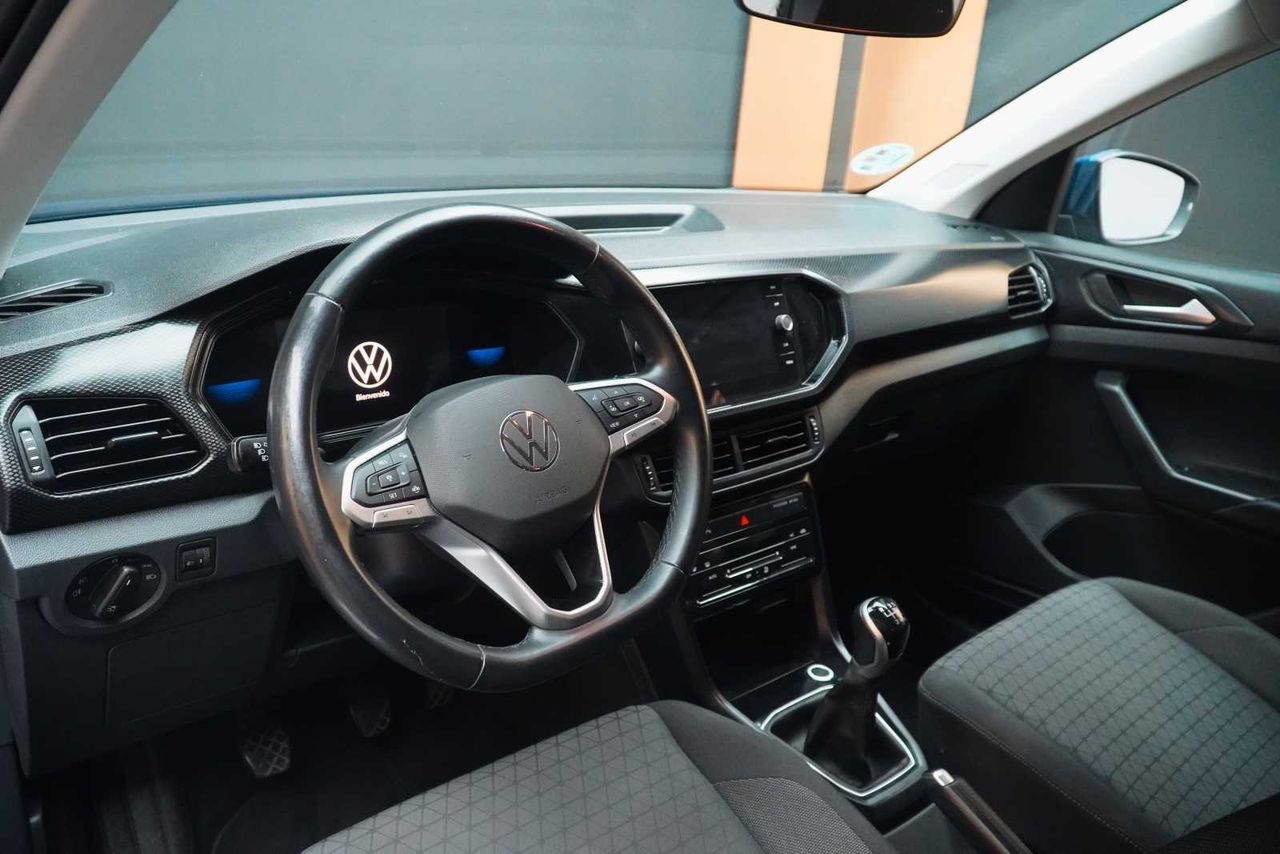 Foto Volkswagen T-Cross 14