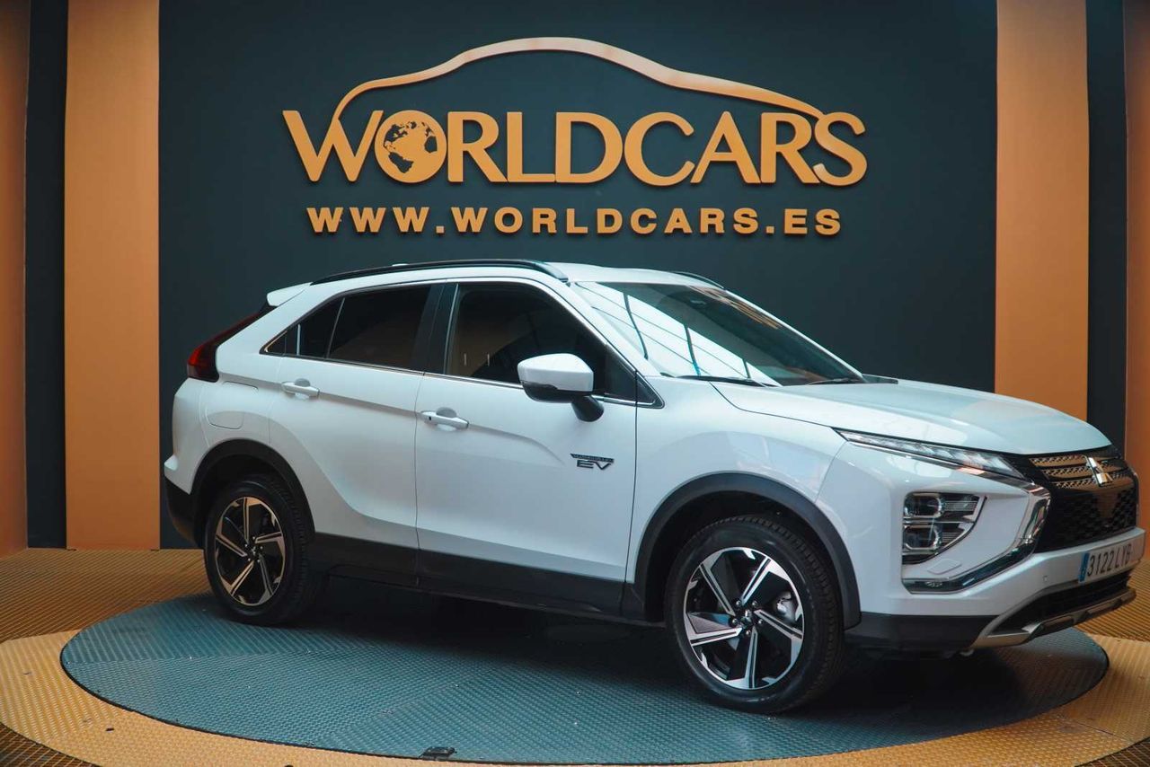 Foto Mitsubishi Eclipse Cross 8