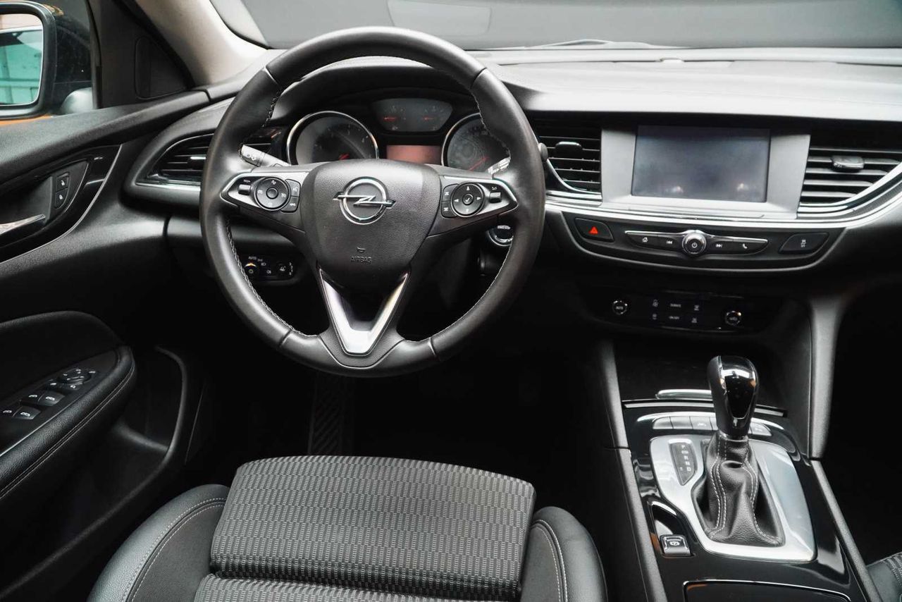 Foto Opel Insignia  12