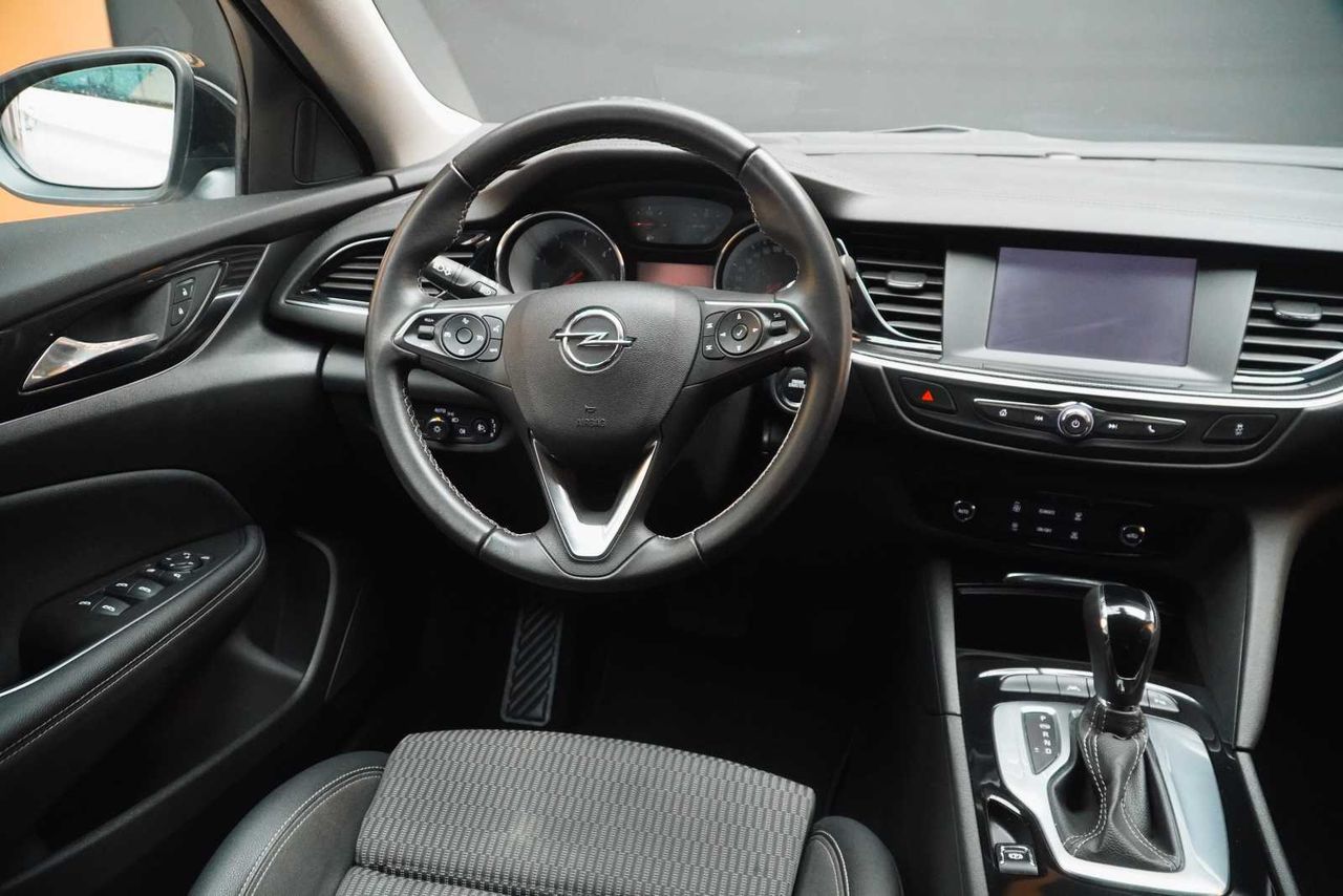 Foto Opel Insignia  12