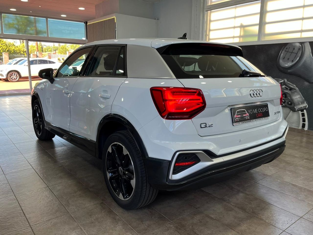 Foto Audi Q2 11