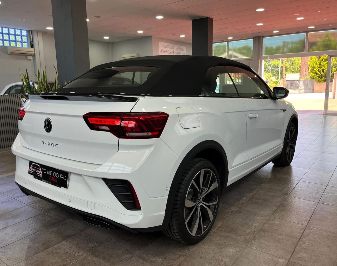 Foto Volkswagen T-Roc 13