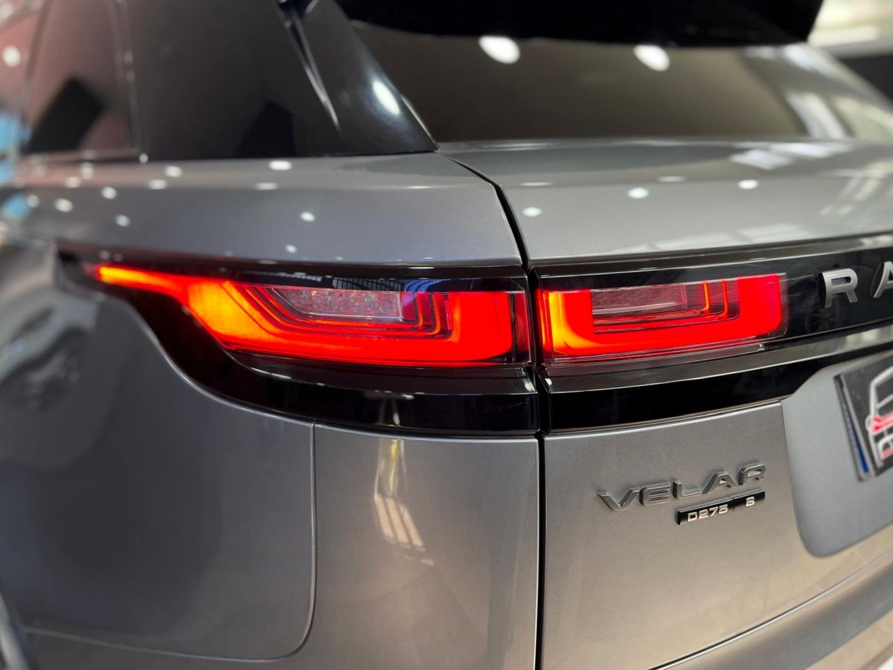 Foto Land-Rover Range Rover Velar 12