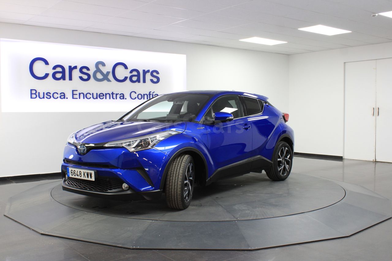 Foto Toyota C-HR 23