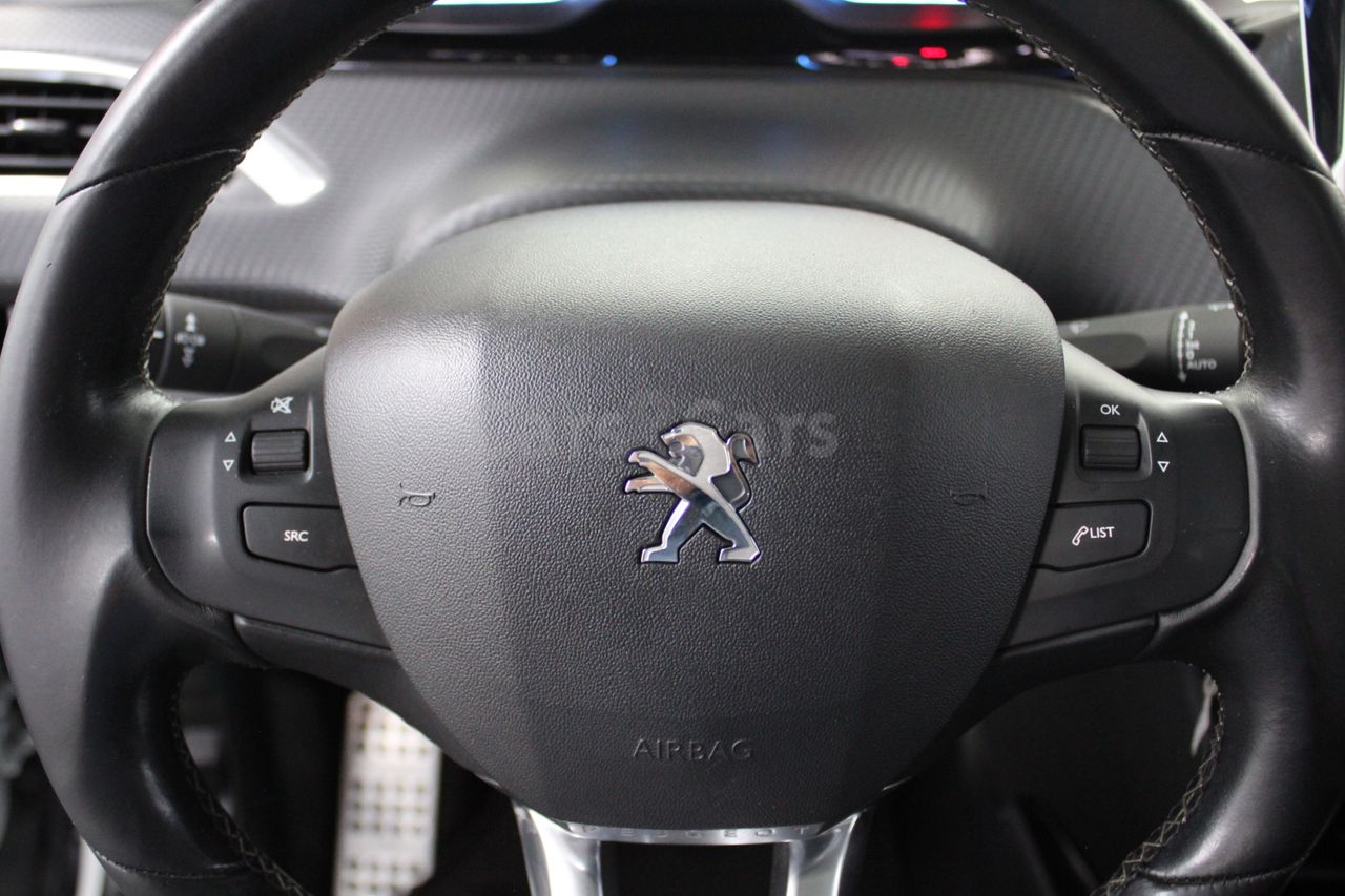 Foto Peugeot 2008 4