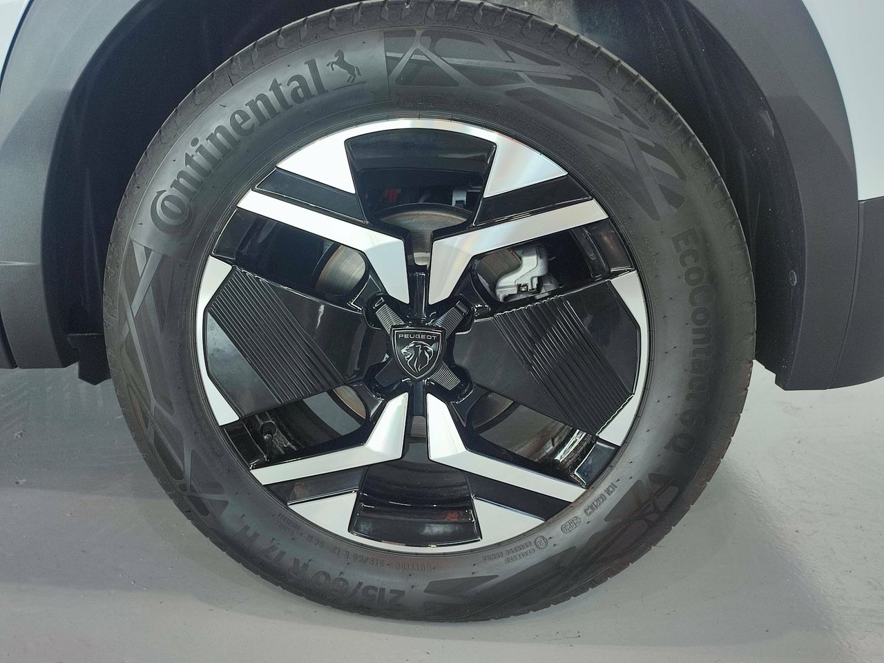 Foto Peugeot 2008 11