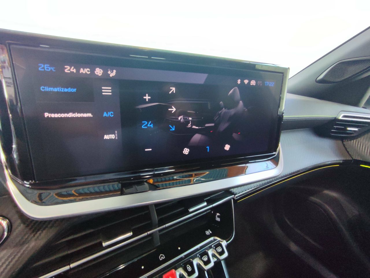 Foto Peugeot 2008 29
