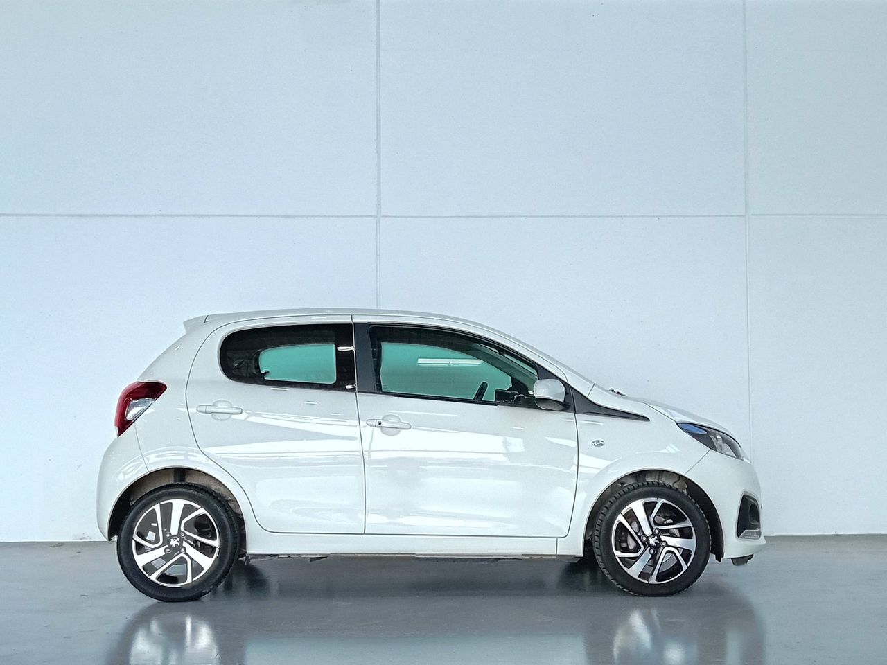 Foto Peugeot 108 4