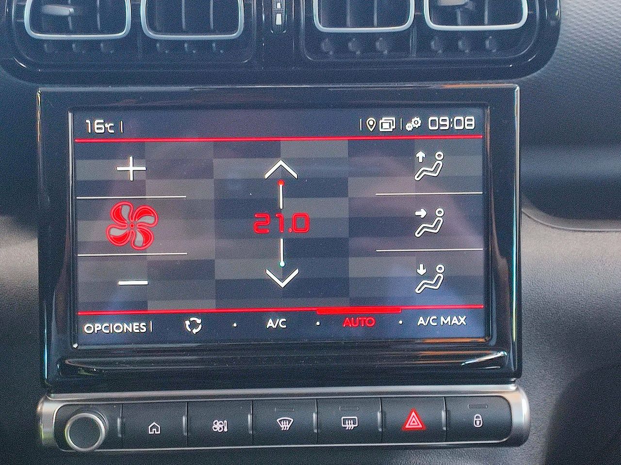 Foto Citroën C3 Aircross 23