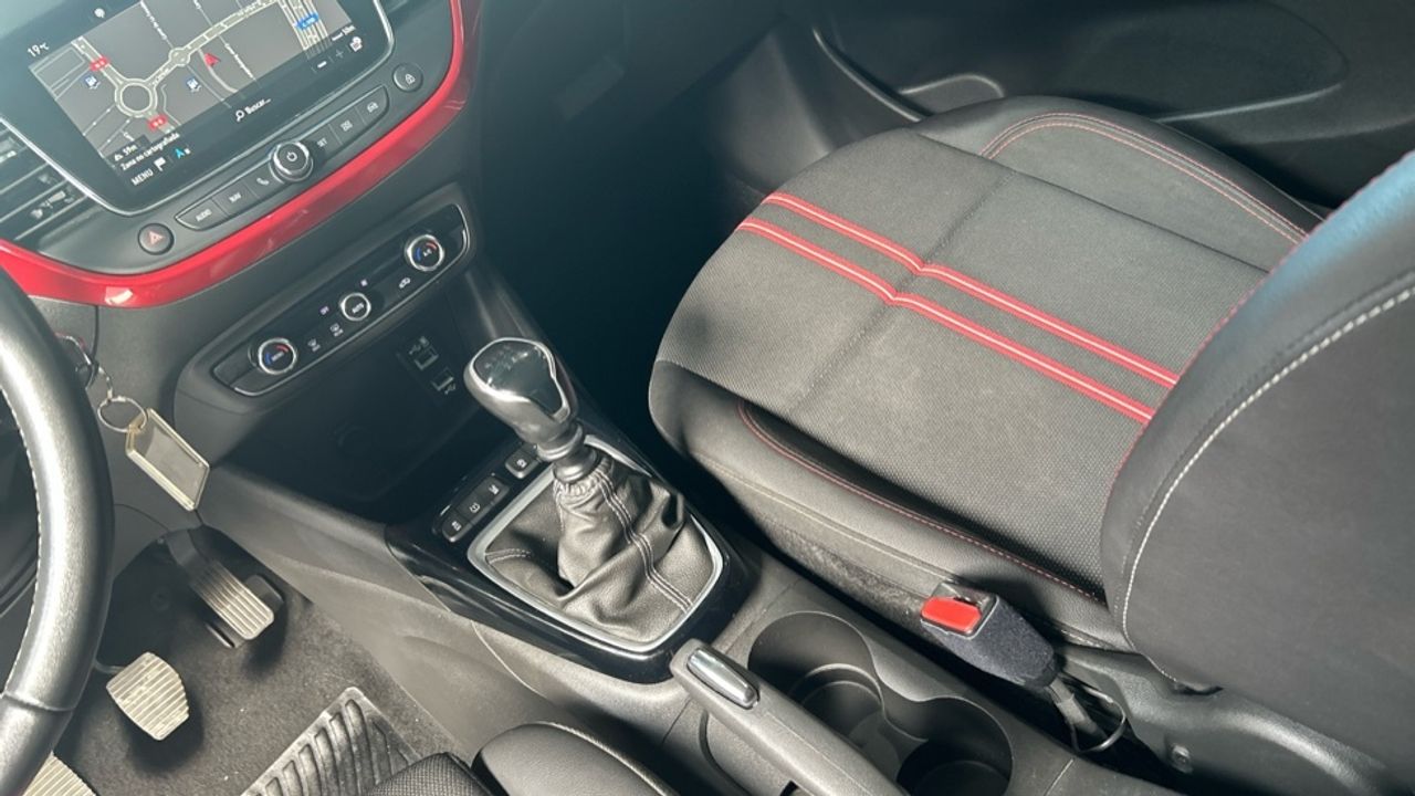 Foto Opel CrossLand 14