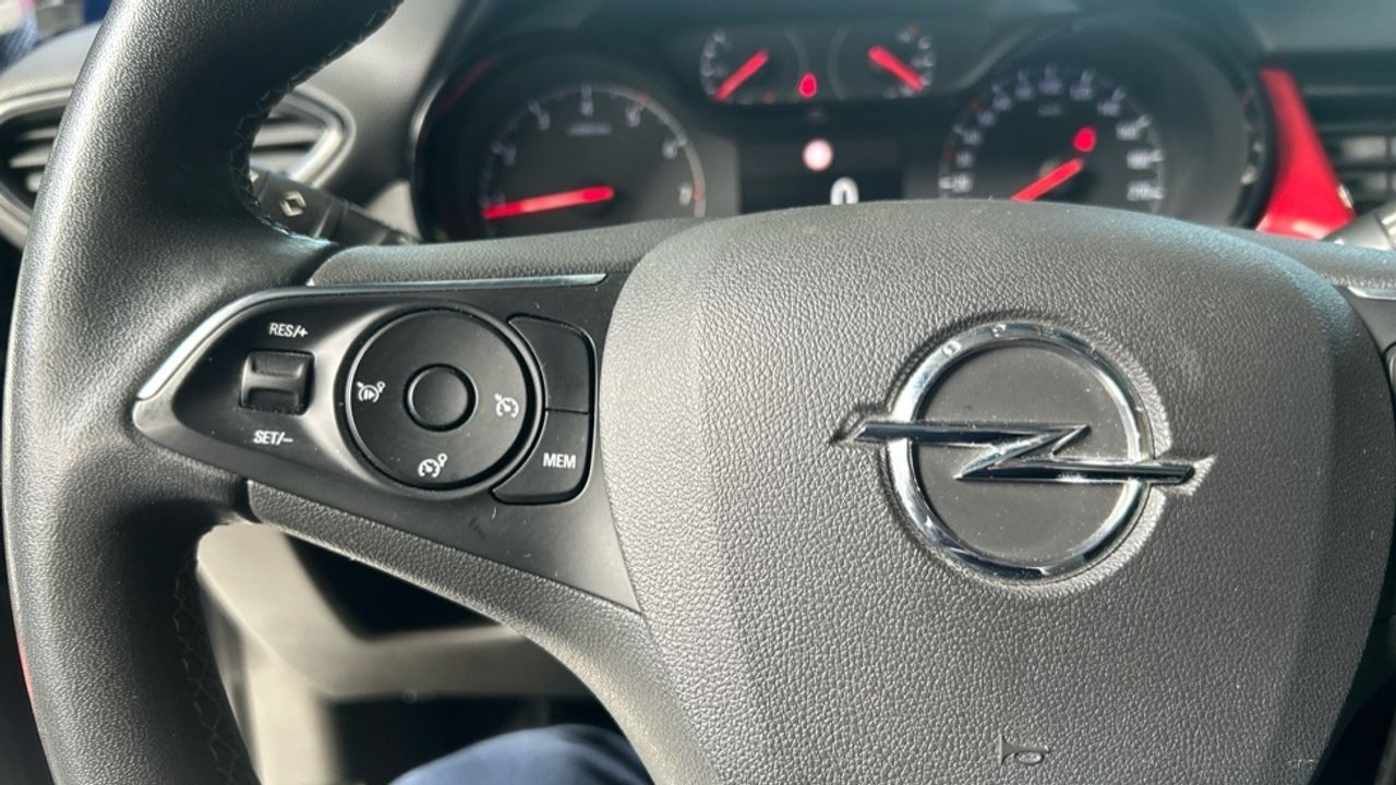 Foto Opel CrossLand 20