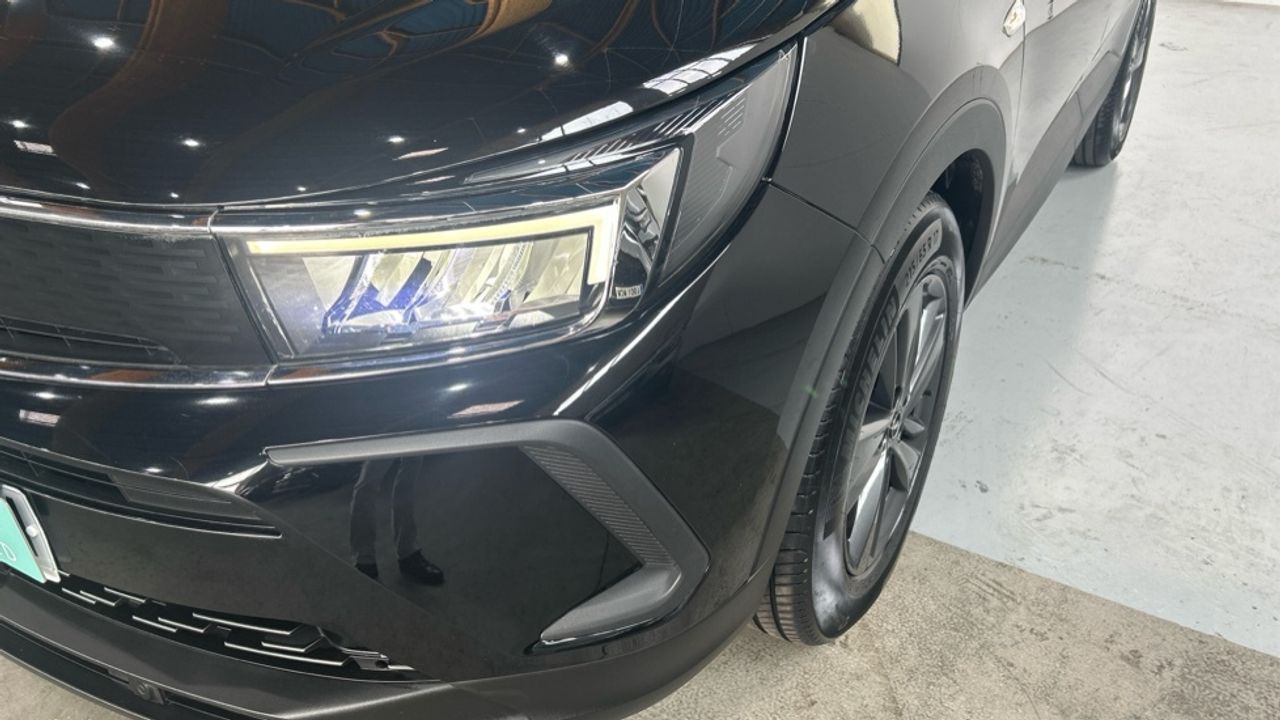 Foto Opel Grandland X 16