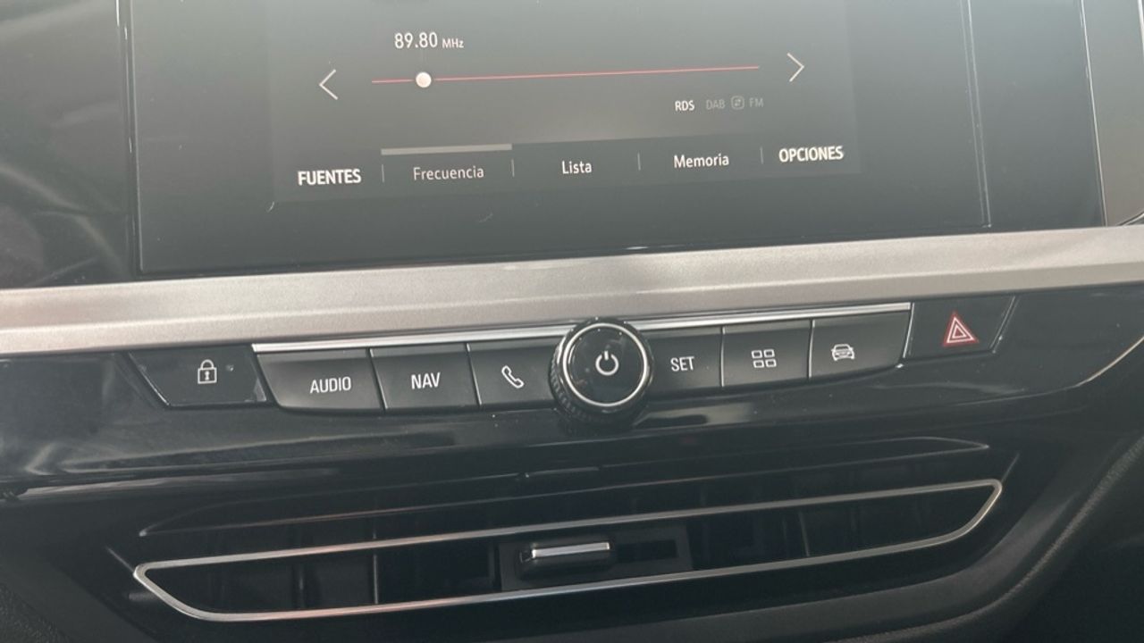 Foto Opel Grandland X 31
