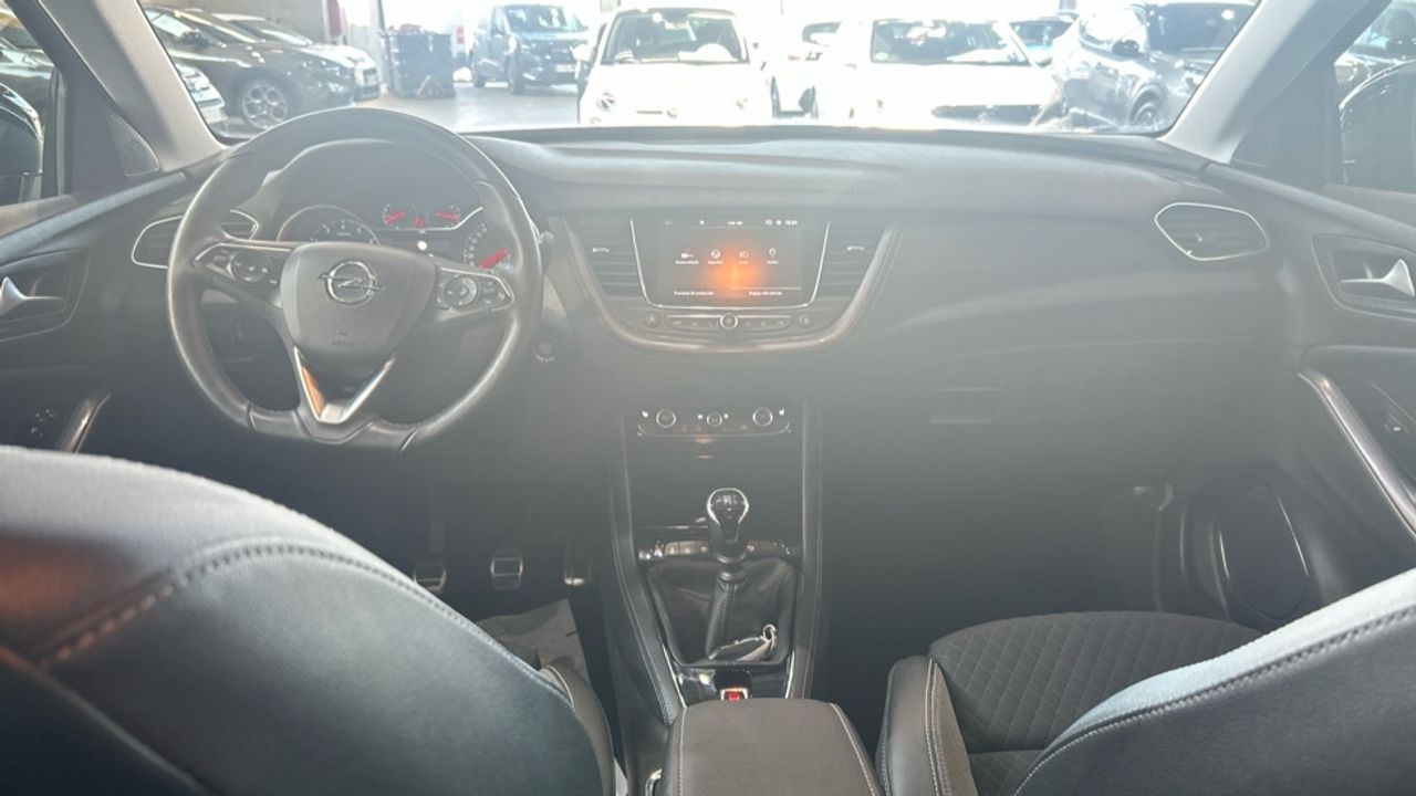 Foto Opel Grandland X 8
