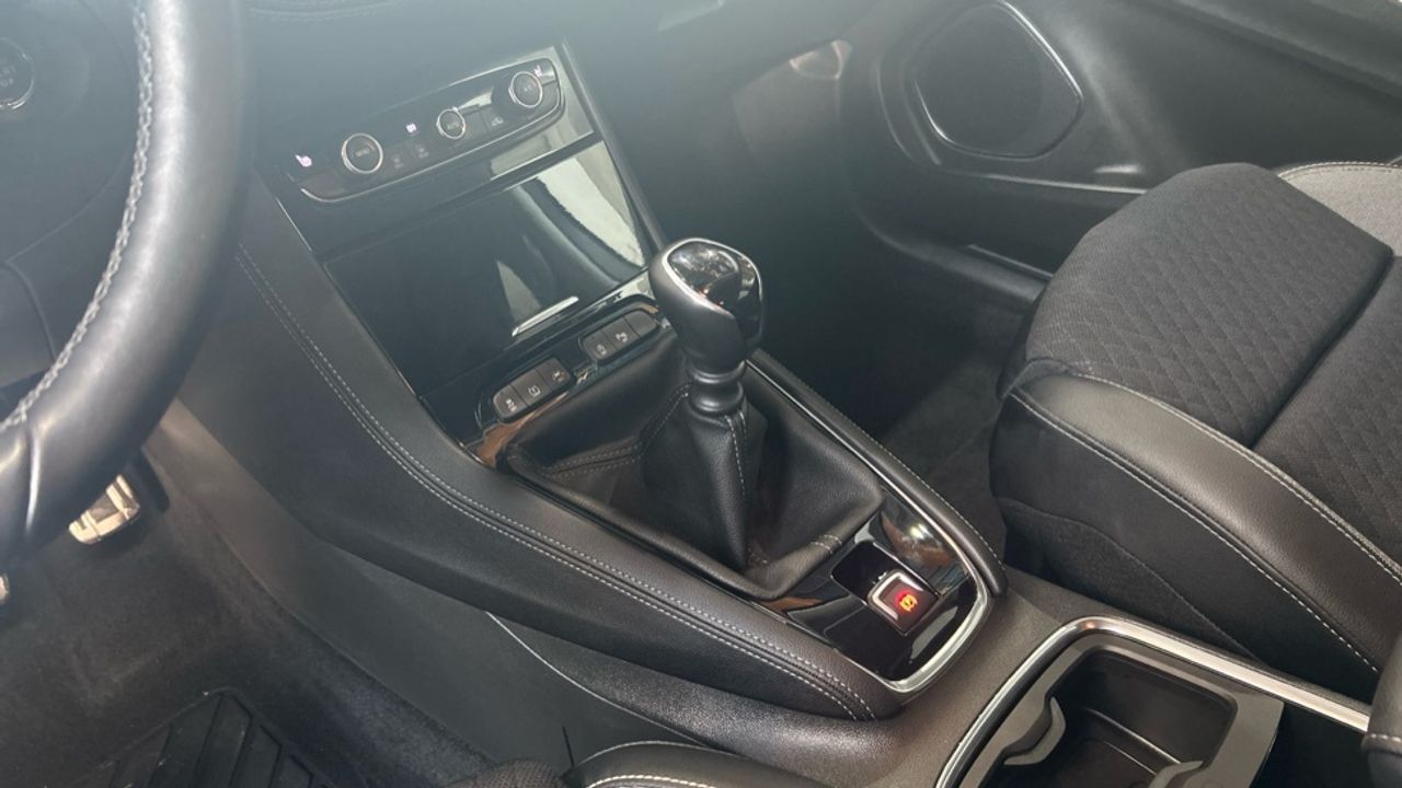 Foto Opel Grandland X 14