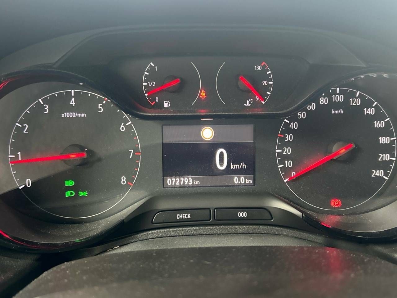 Foto Opel Grandland X 12