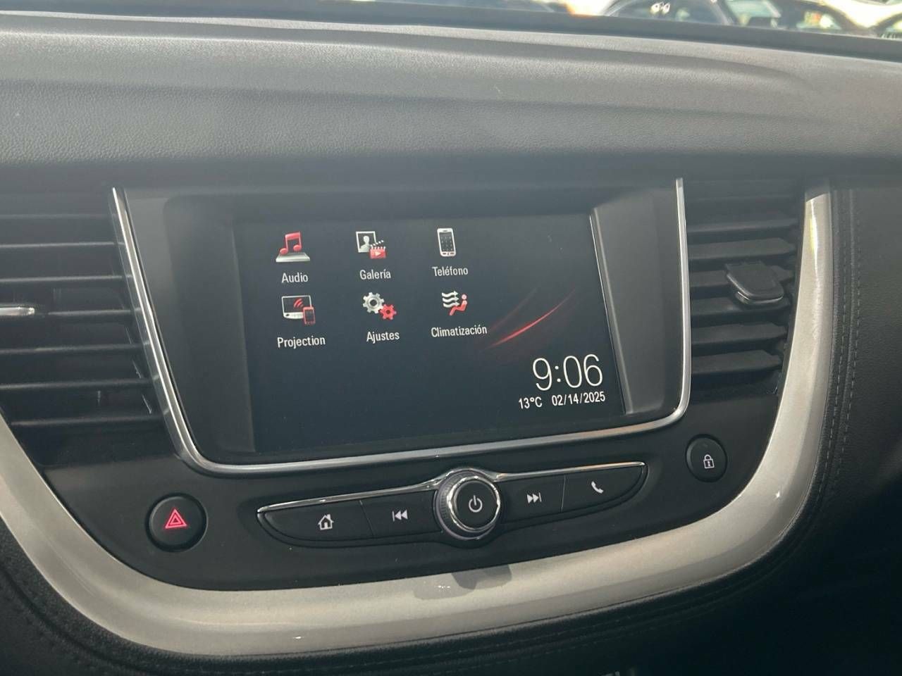 Foto Opel Grandland X 18