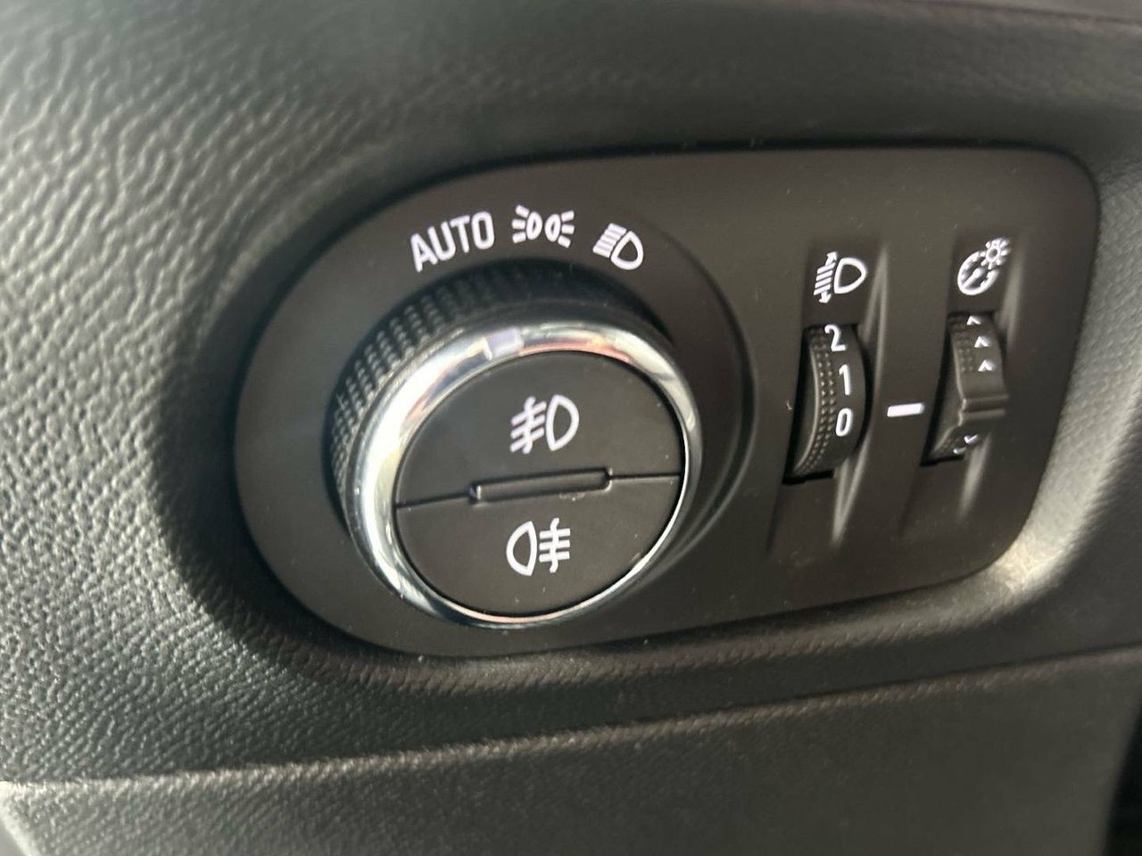 Foto Opel Mokka 32