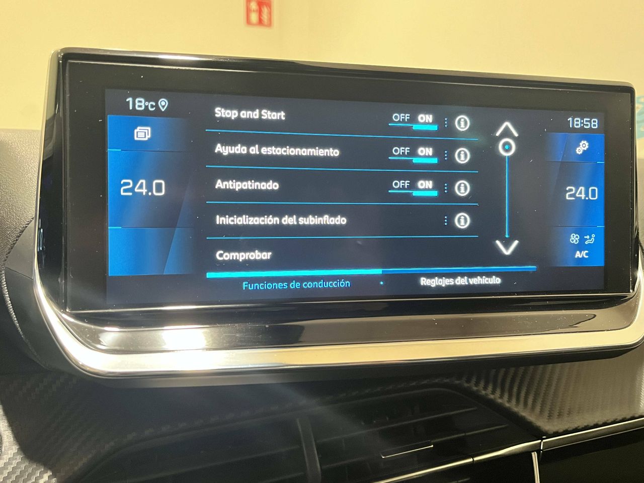 Foto Peugeot 2008 27