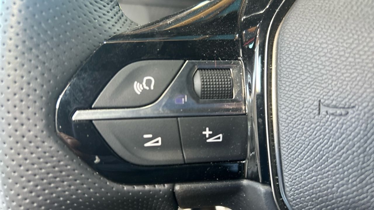 Foto Peugeot 208 20