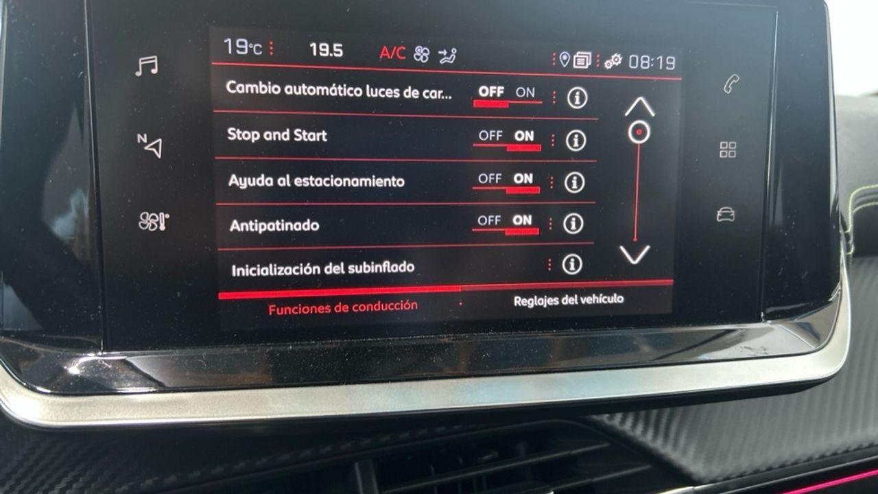 Foto Peugeot 208 27