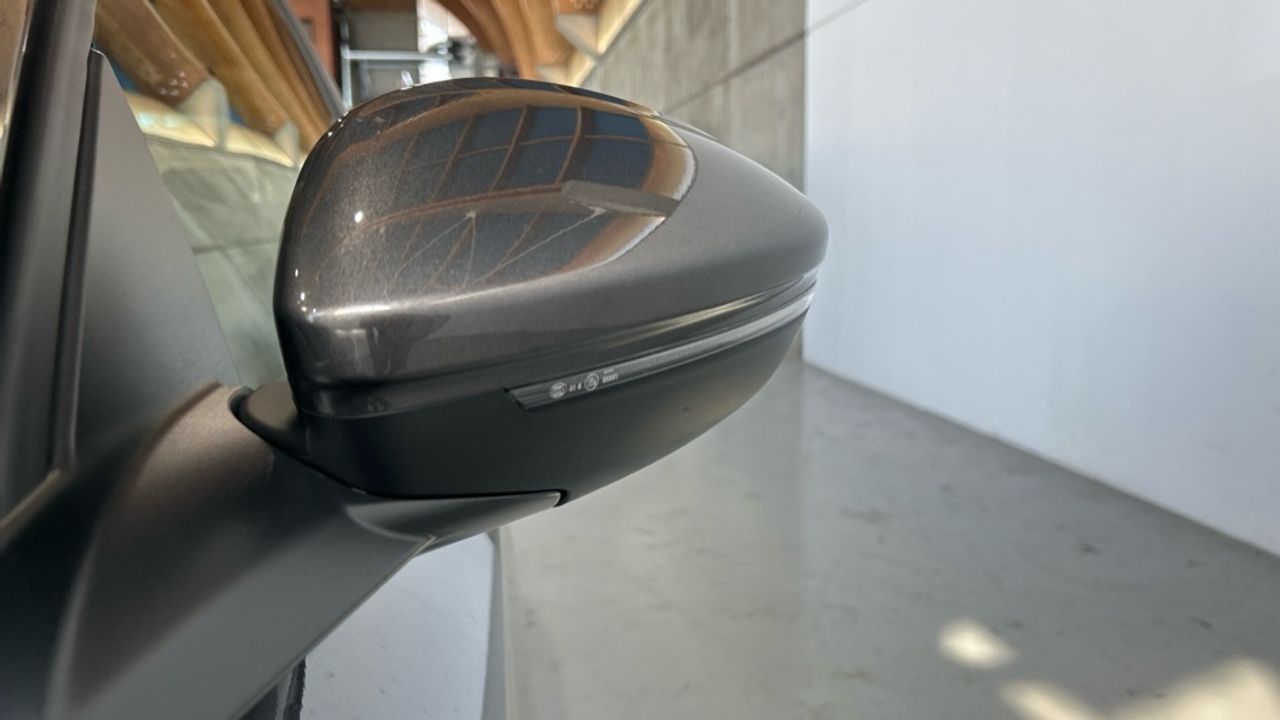 Foto Peugeot 208 29