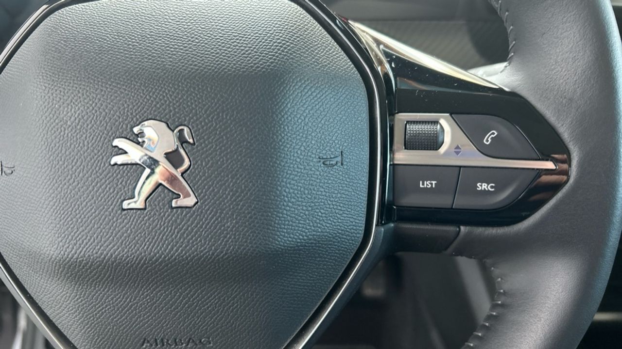 Foto Peugeot 208 35