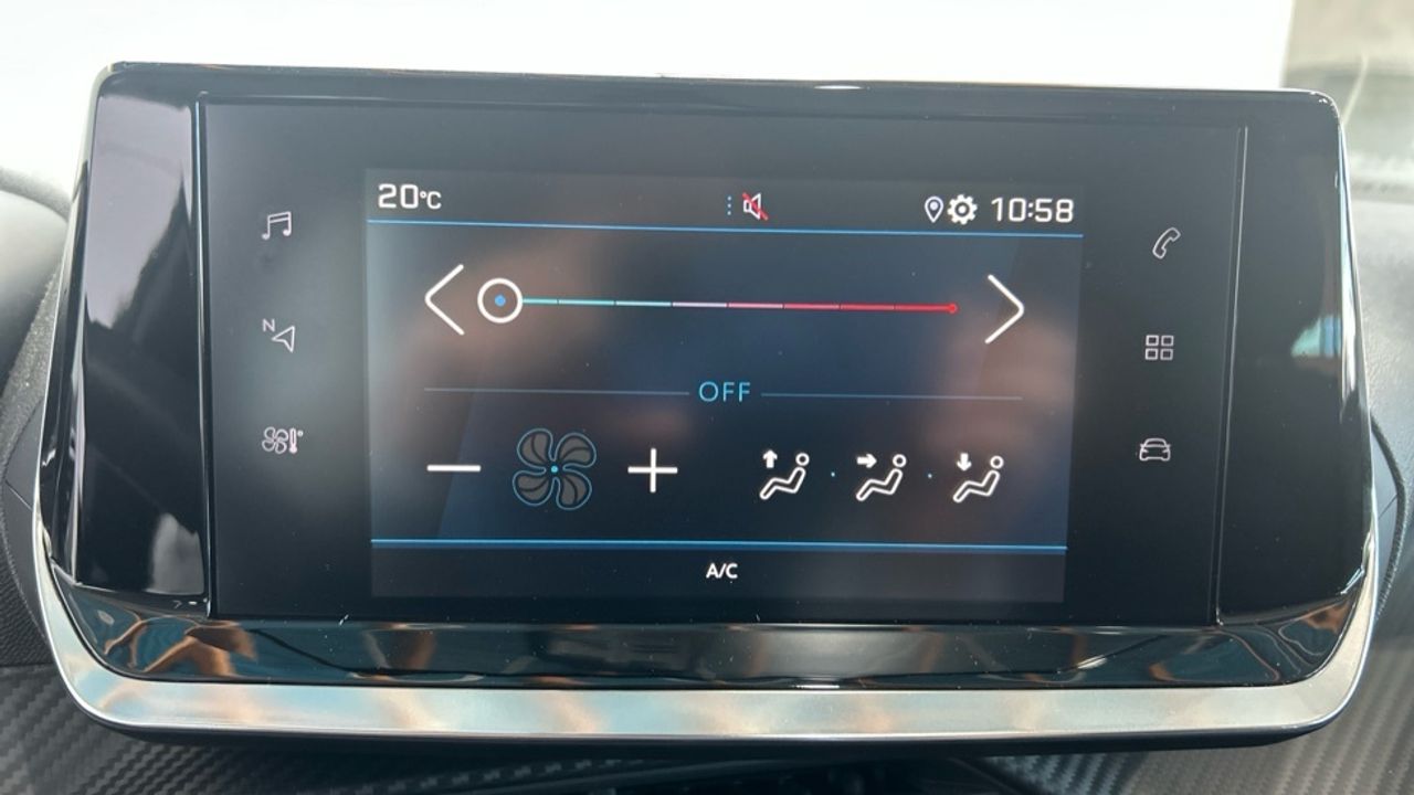 Foto Peugeot 208 39