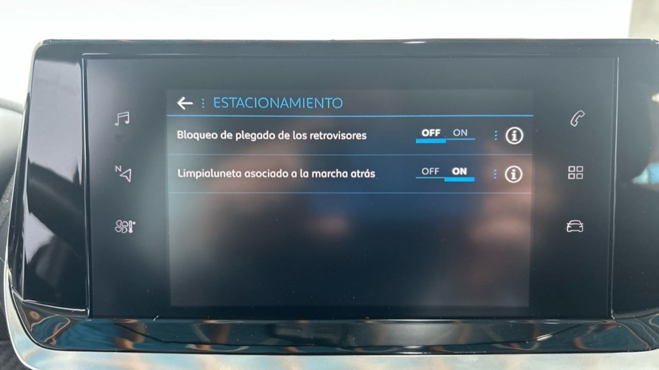 Foto Peugeot 208 44