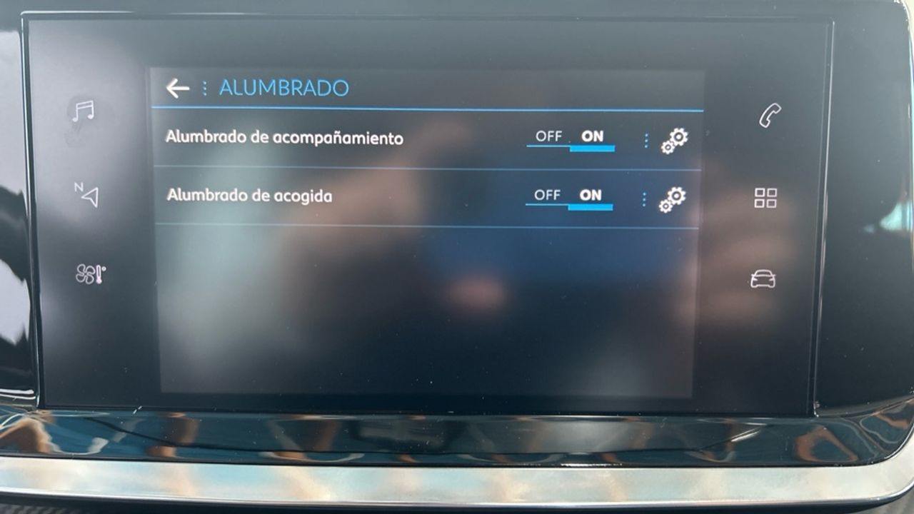 Foto Peugeot 208 45