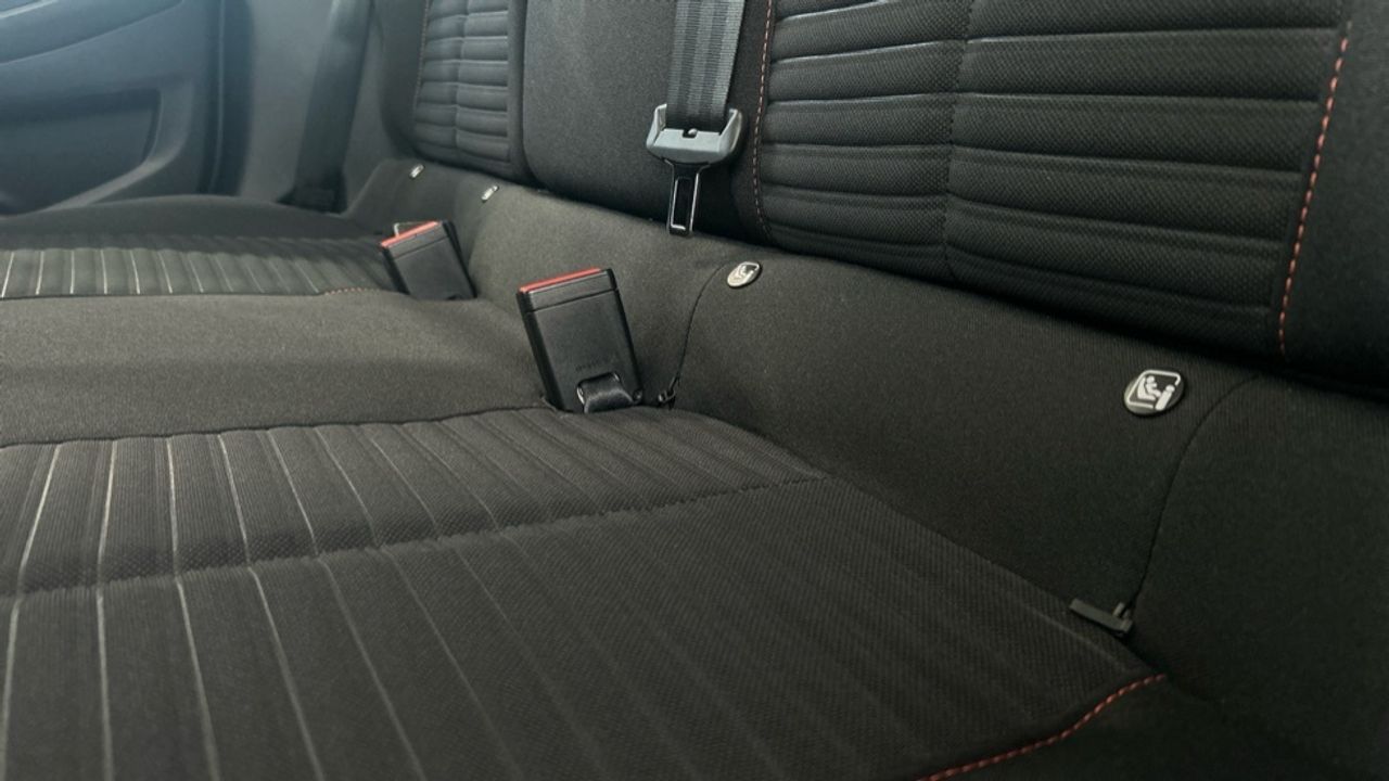 Foto Peugeot 208 48