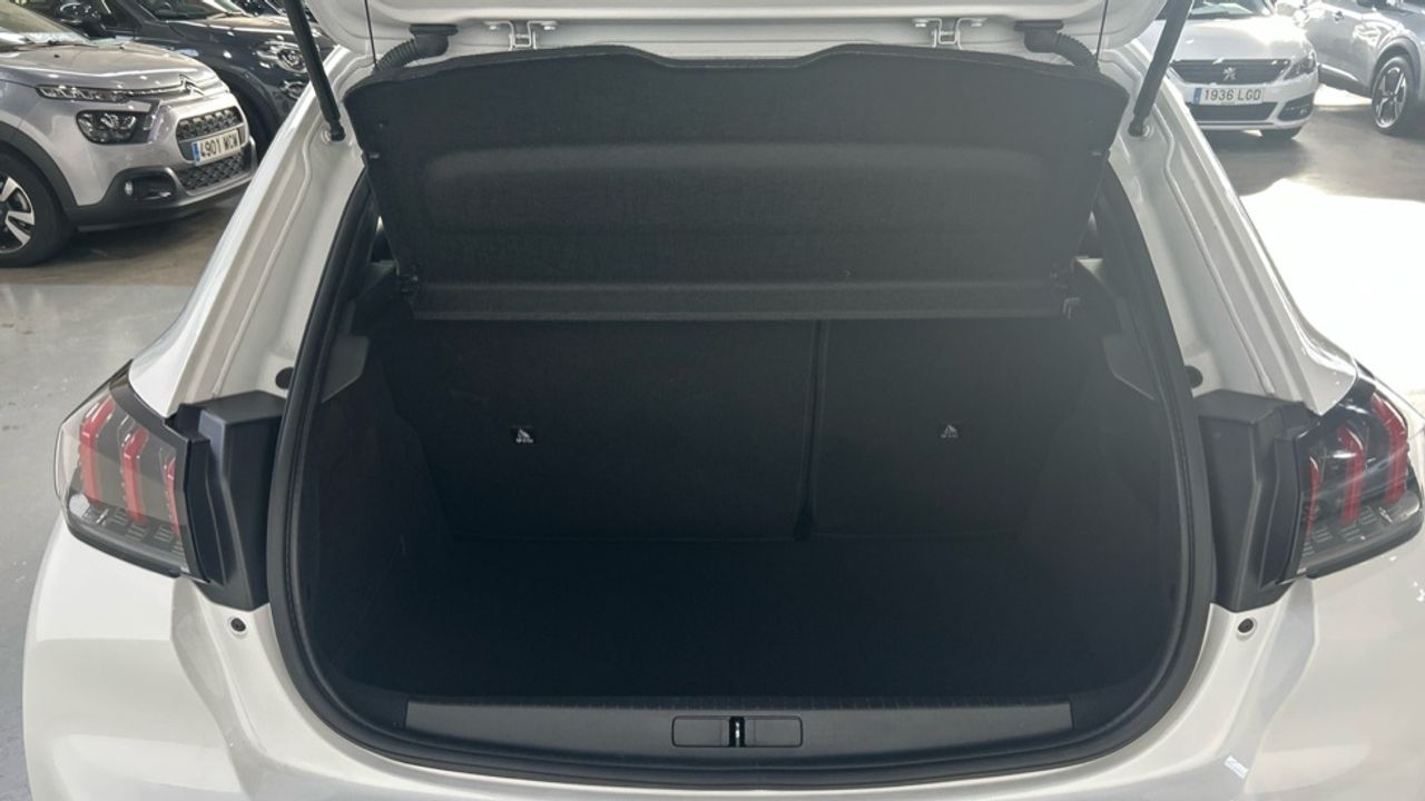 Foto Peugeot 208 6