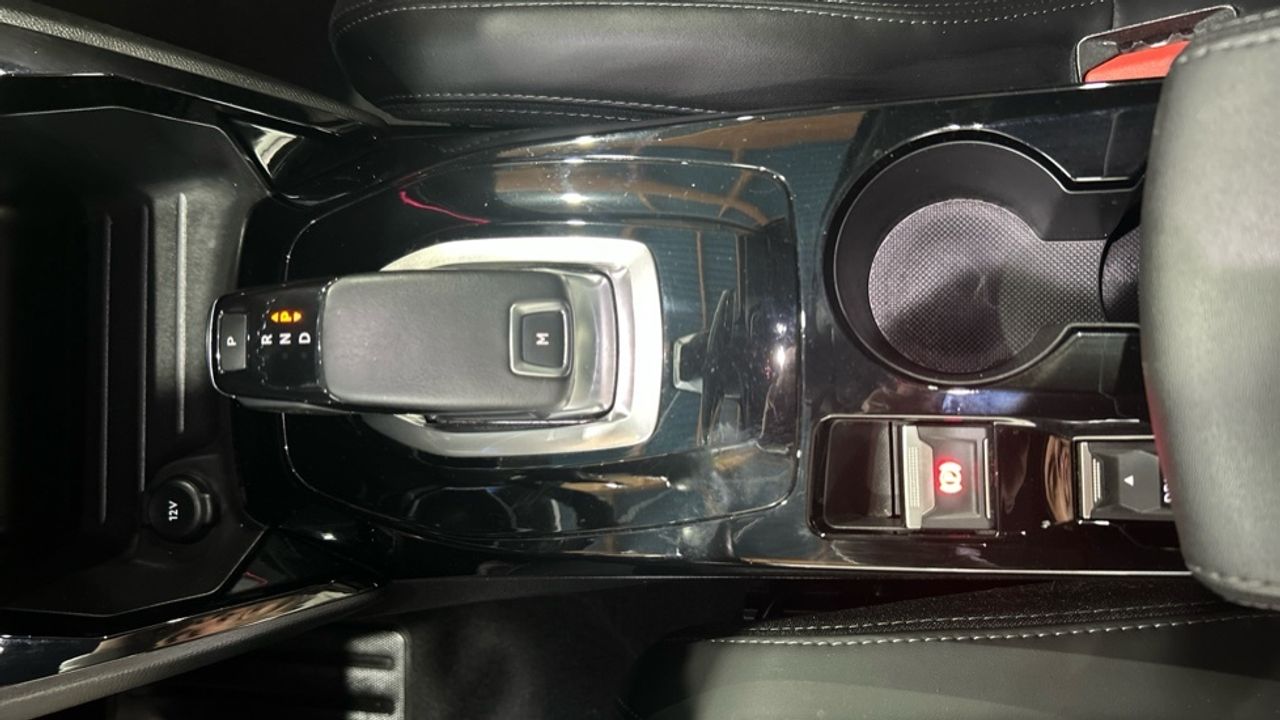 Foto Peugeot 208 33