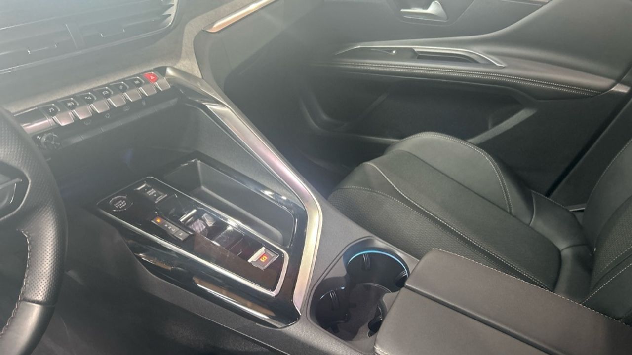 Foto Peugeot 3008 14