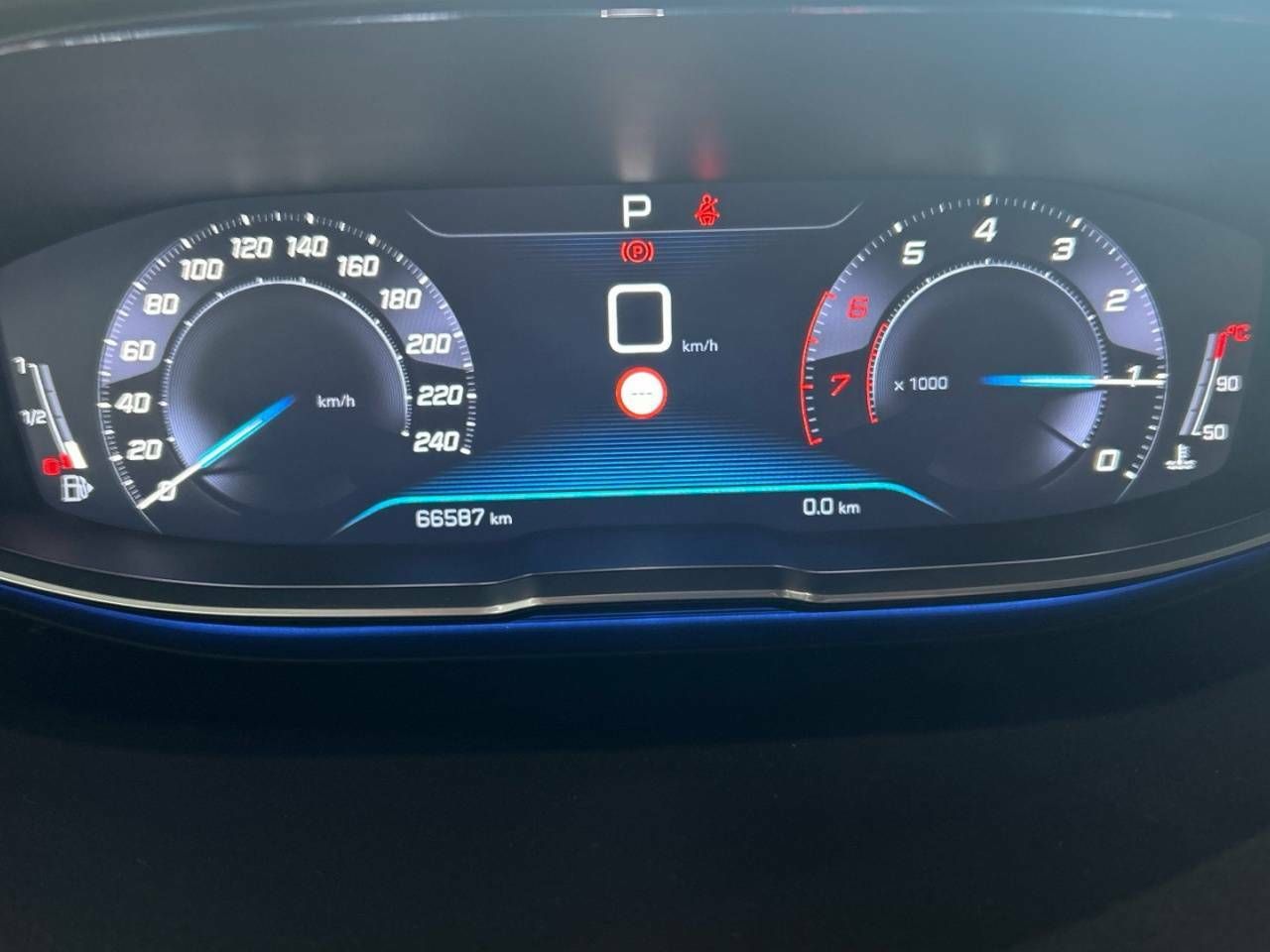 Foto Peugeot 3008 12