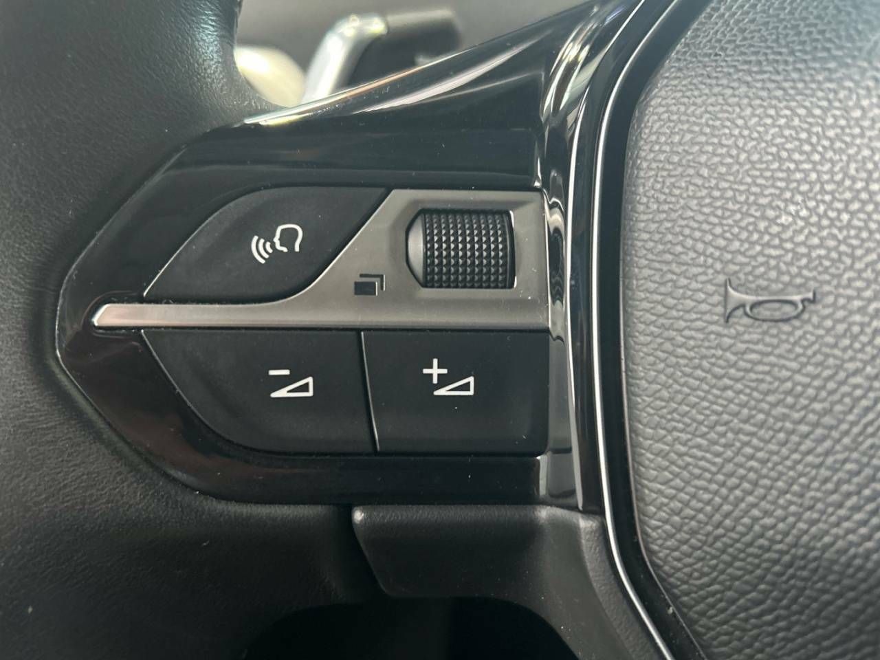 Foto Peugeot 3008 24