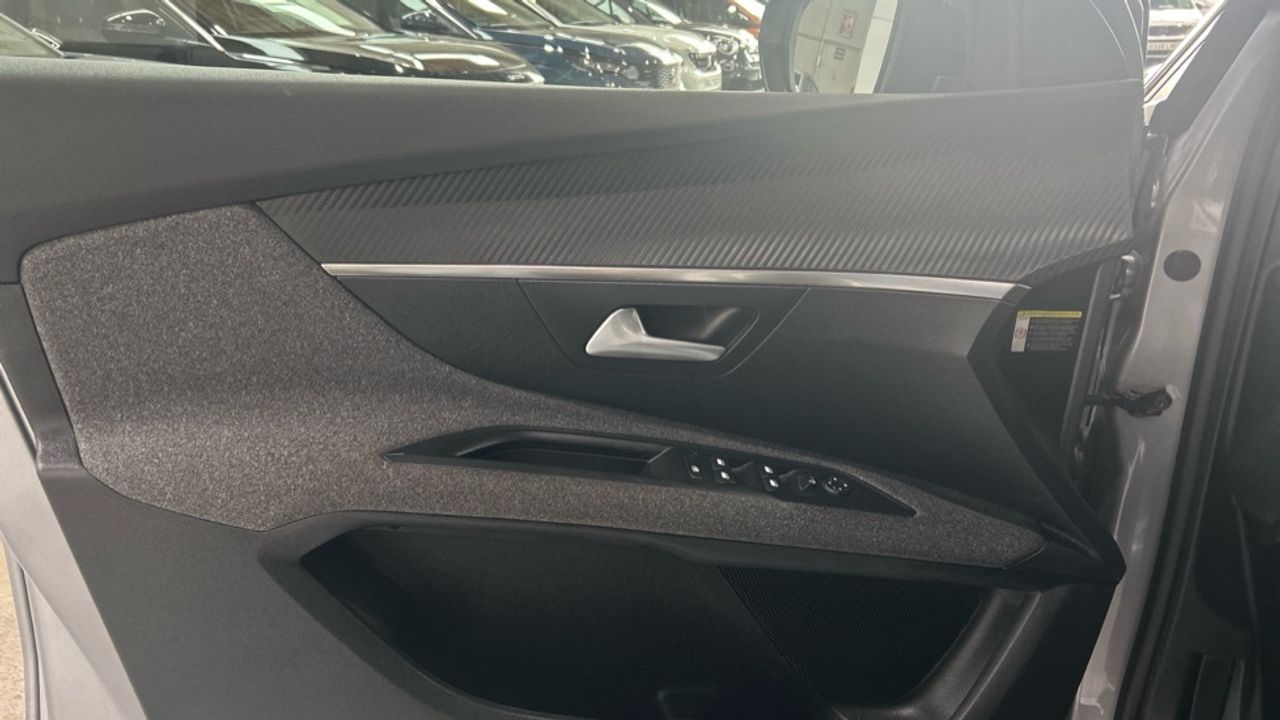 Foto Peugeot 3008 19