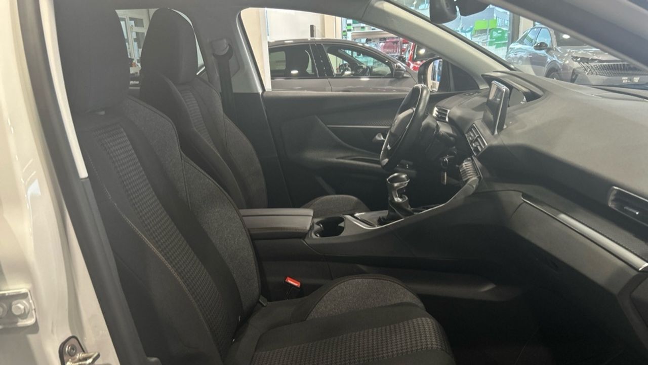 Foto Peugeot 3008 21