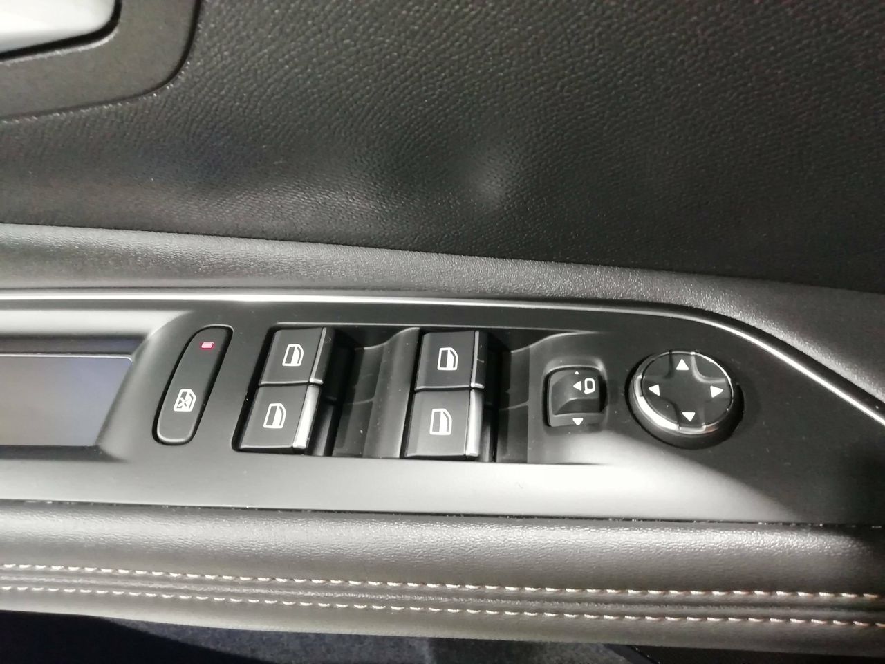 Foto Peugeot 3008 25